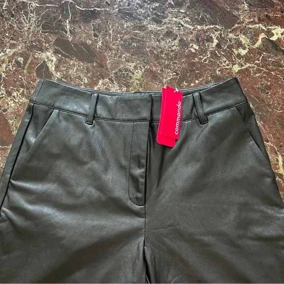 COMMANDO Faux Leather 7/8 Trouser Pants in Black